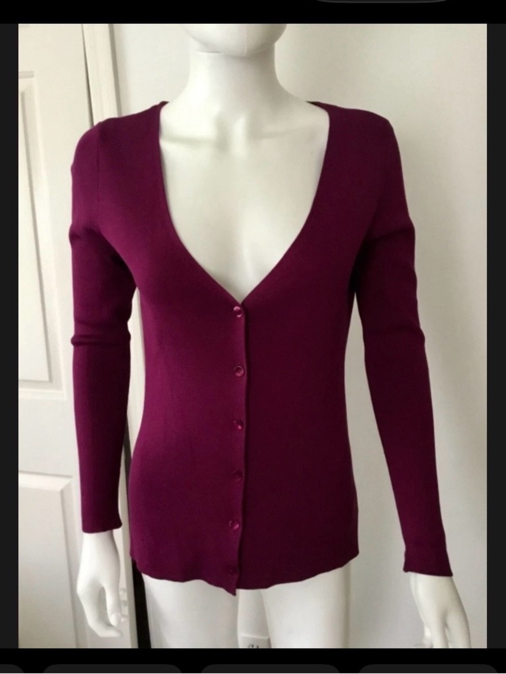 VTG Dana Buchman Purple V-Neck Silk Knit Cardigan Size S Feminine Dainty
